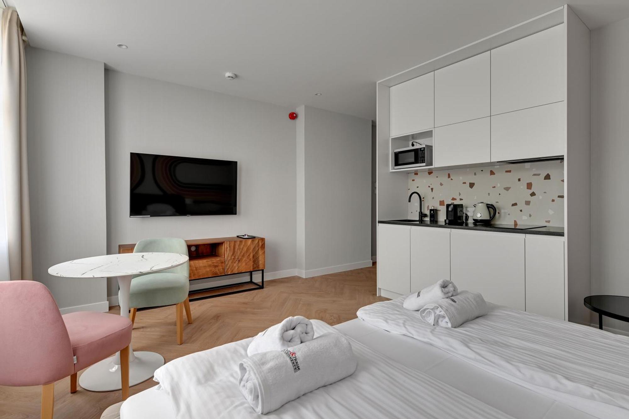 Retro Boutique Apartments By Dom & House Gdansk Bagian luar foto